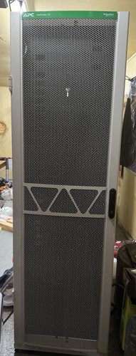Apc e242296 netshelter 42u - apc,