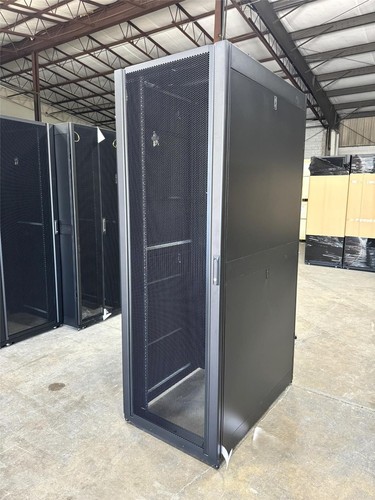 Ar3357 48u server rack - rack, 750mm